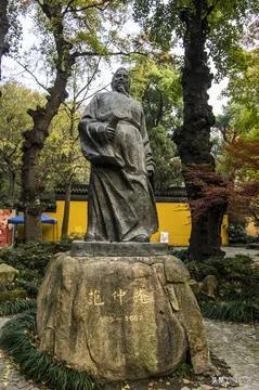 关于美德的名言警句有哪些_美德相关的名言