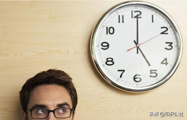 夜半2点钟_夜半2点钟陈小春普通话