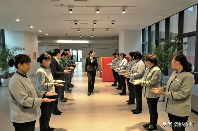 适合开早会讲的正能量小故事